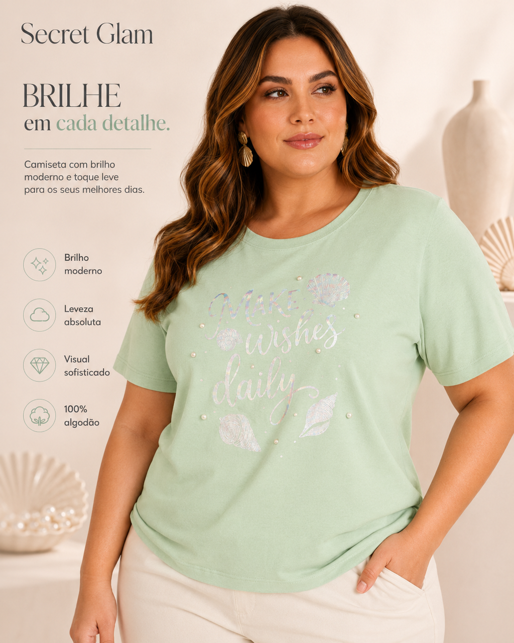 T- Shirt Feminina Com Estampa Secret Glam S02113